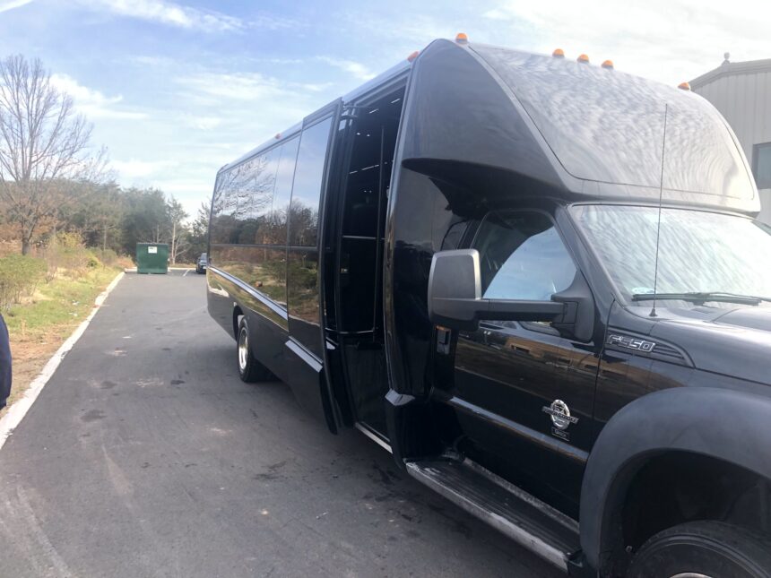 Mini Bus